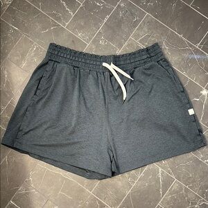 Vuori Womens Halo Performance shorts